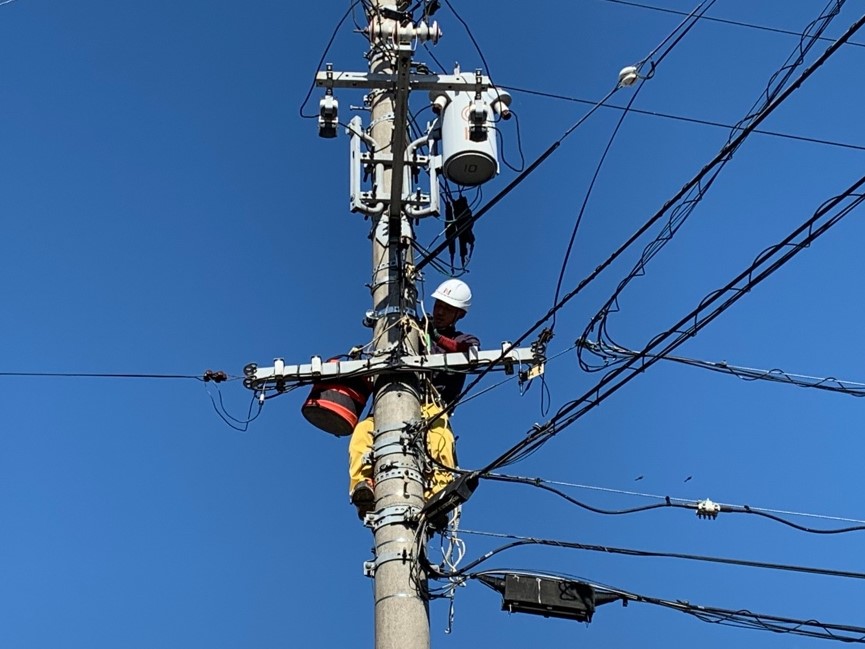 電気設備工事作業